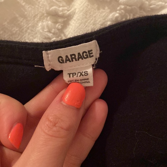 Garage Cutout Long Sleeve - Picture 3 of 3